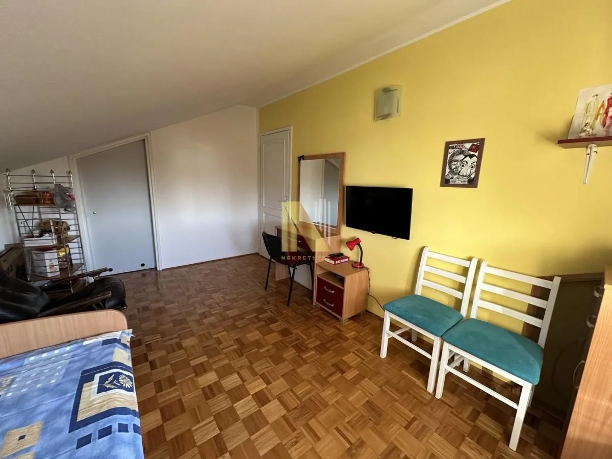 Prodaja, kuća, 298m², Klisa, Novi Sad Sve Podlokacije