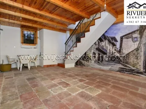 Prodaja, stan, 44m², Centar, Herceg Novi - image 8