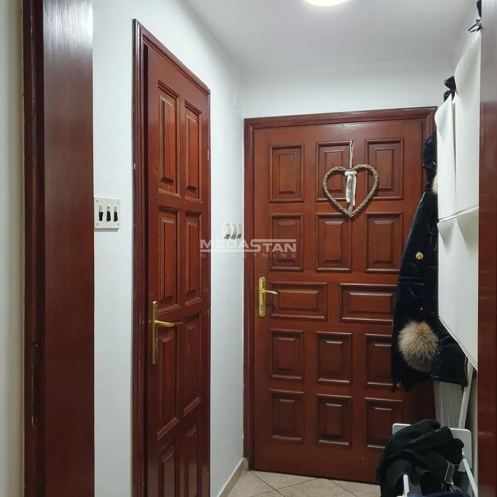 Sale, house, 84m², Uciteljsko Naselje, Zvezdara Sve Podlokacije