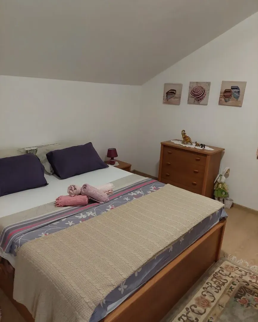 Prodaja, kuća, 287m², Podkošljun, Budva