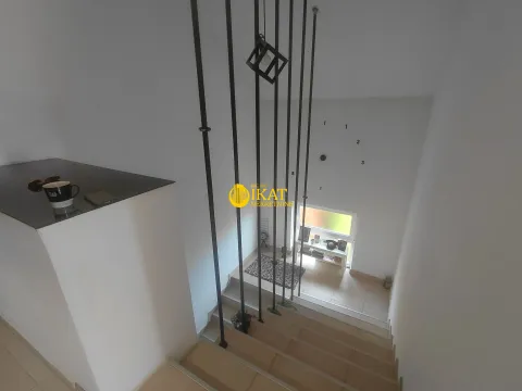 Prodaja, kuća, 176m², Mali Mokri Lug, Zvezdara Sve Podlokacije - image 8