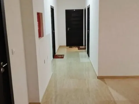 Izdavanje, garsonjera, 34m², Šušanj, Bar - image 9