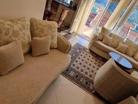 Prodaja, trosoban stan, 97m², Prčanj, Kotor - image 8