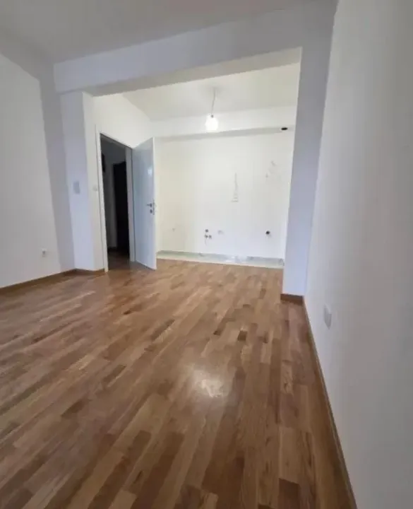 Prodaja, dvosoban stan, 63m², Zagorič, Podgorica