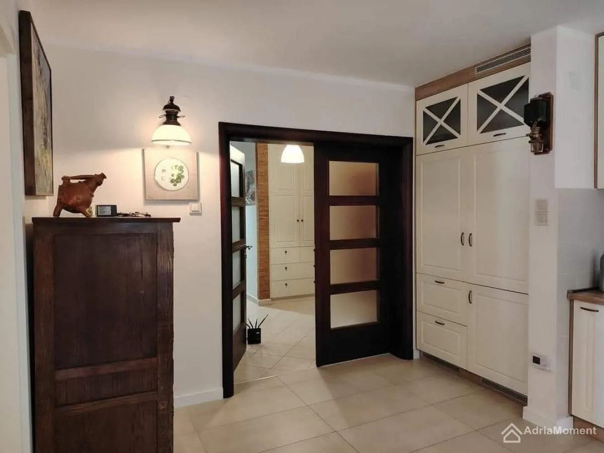 Sale, three bedroom apartment, 121m², Petrovac, Budva