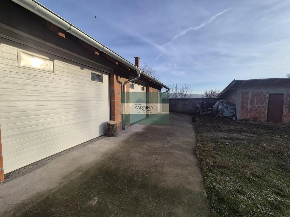 Prodaja, kuća, 271m², Šuljkovac, Jagodina