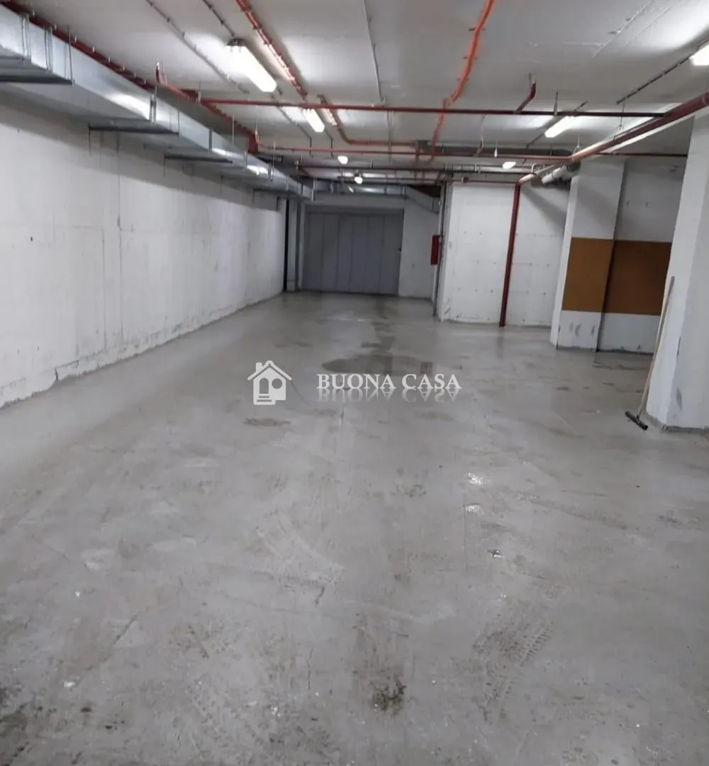 Izdavanje, parking/garaža, 14m², Zvezdara Sve Podlokacije, Beograd