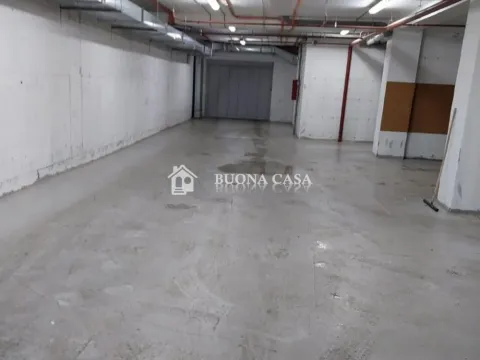 Parking garaža in Crveni Krst