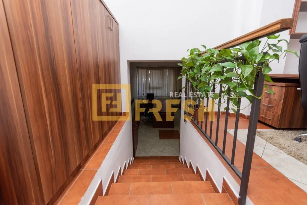Rent, office space, 81m², Zabjelo, Podgorica