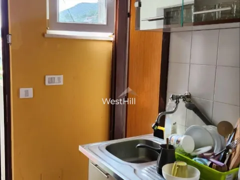 Sale, one bedroom apartment, 40m², Baošići, Herceg Novi - image 8