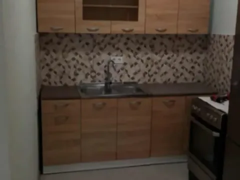 Izdavanje, jednosoban stan, 50m², Tivat, Crna Gora - image 5