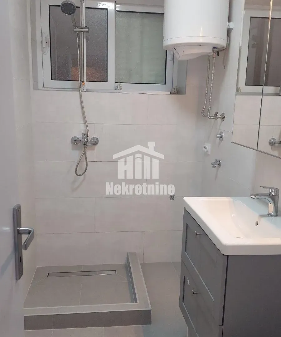 Izdavanje, dvosoban stan, 50m², Čukarica, Beograd
