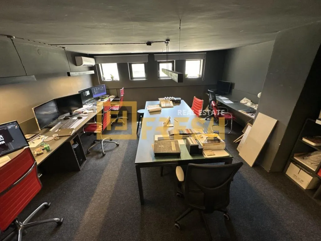 Sale, office space, 53m², Preko Morače, Podgorica