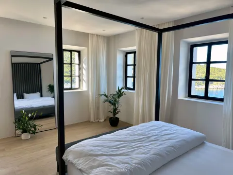Sale, house, 872m², Kotor, Crna Gora - image 18