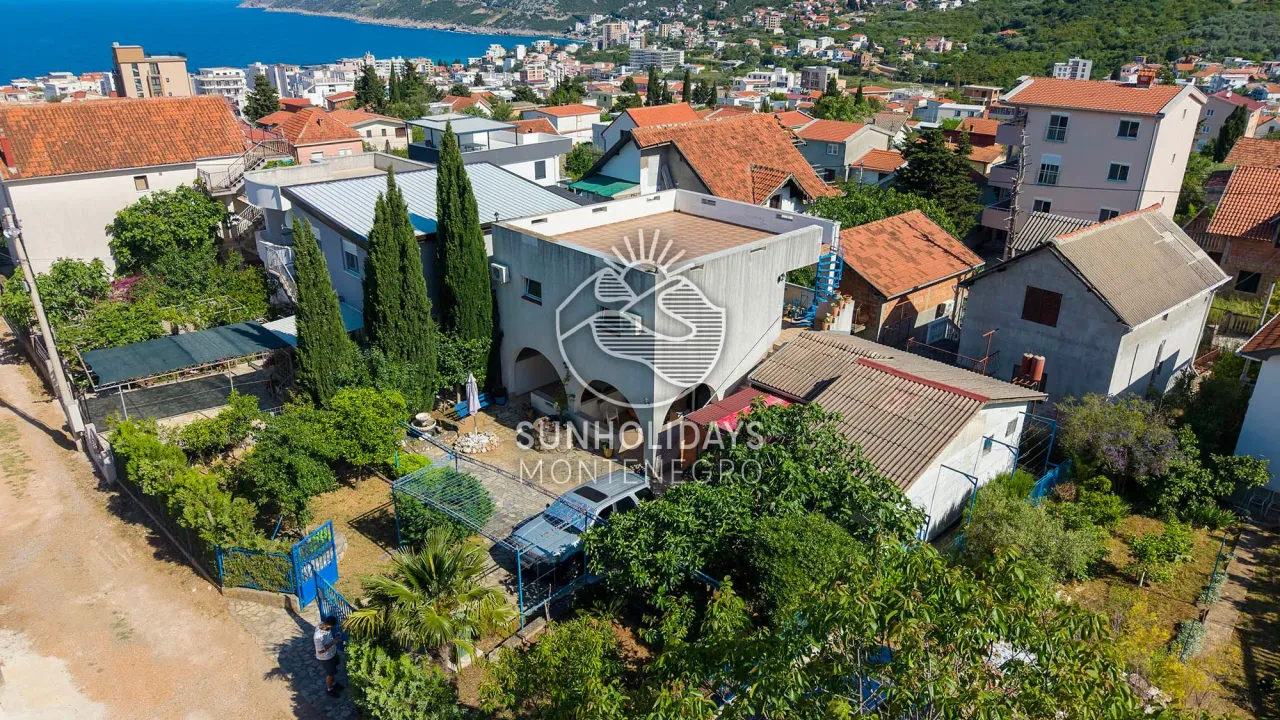 Sale, house, 194m², Dubrava, Bar