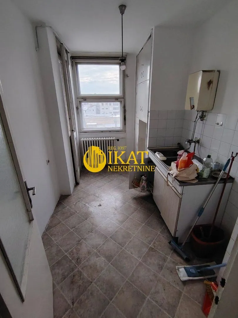 Sale, three bedroom apartment, 73m², Vračar Sve Podlokacije, Beograd