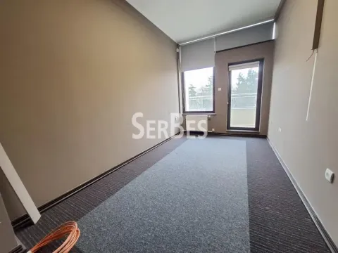 Rent, office space, 171m², Centar, Novi Sad - image 9