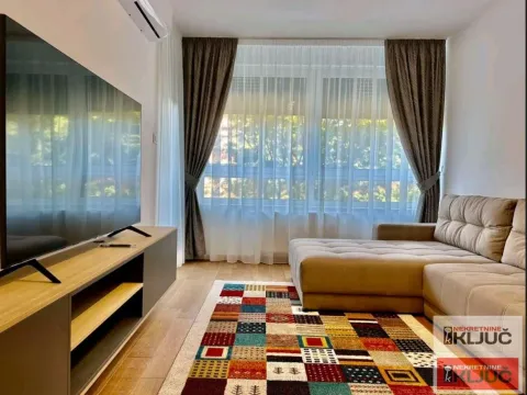 Izdavanje, jednosoban stan, 45m², Spens, Novi Sad Sve Podlokacije - image 14