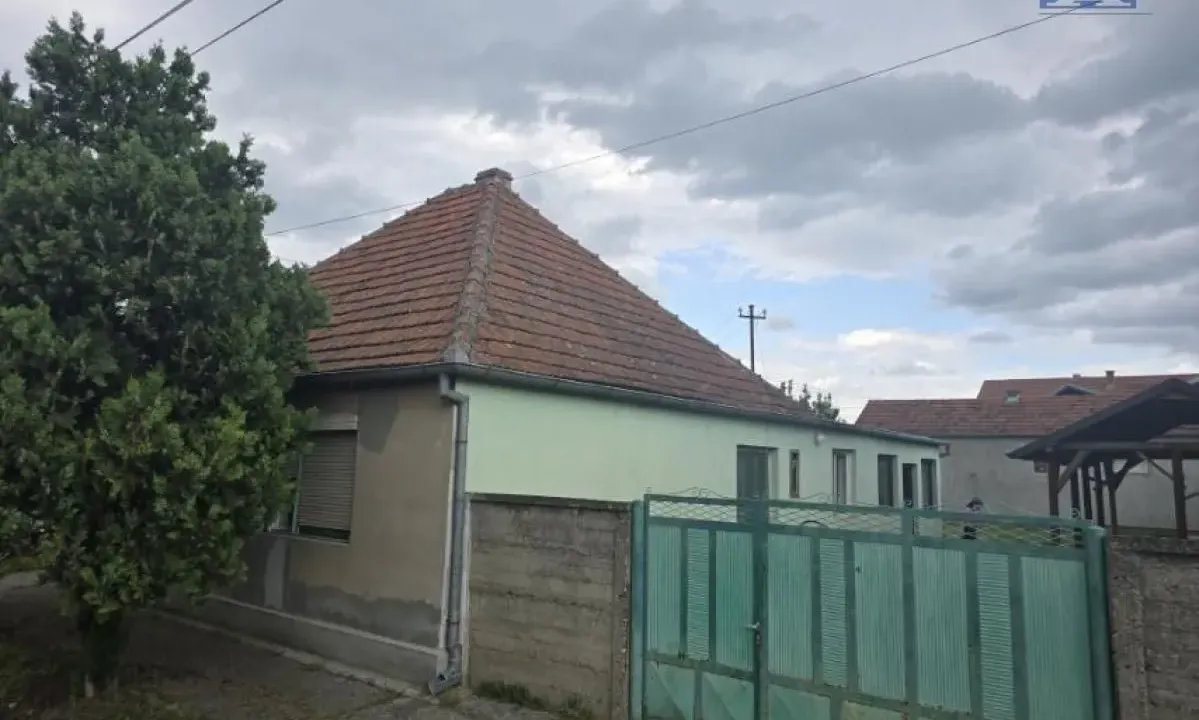 Prodaja, kuća, 124m², Kać, Novi Sad Sve Podlokacije