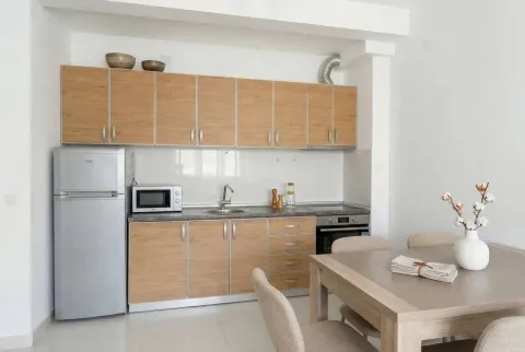 Stan-na-dan, dvosoban stan, 43m², Bečići, Budva - image 4