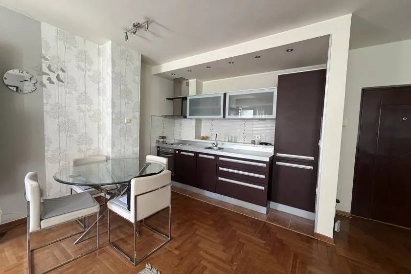 Prodaja, trosoban stan, 66m², Dorćol Sve Podlokacije, Beograd