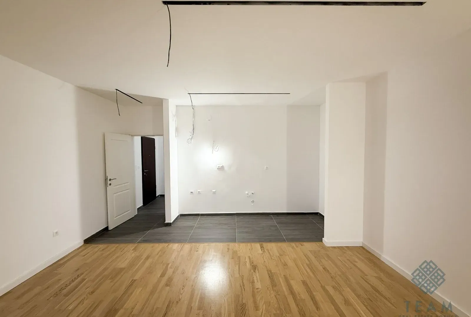 Prodaja, trosoban stan, 90m², Zagorič, Podgorica