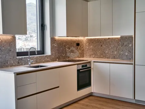 Sale, two bedroom apartment, 102m², Tivat, Crna Gora - image 19