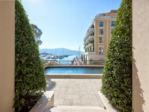 Prodaja, trosoban stan, 204m², Porto Montenegro, Tivat - image 22