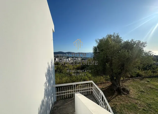 Sale, house, 270m², Šušanj, Bar