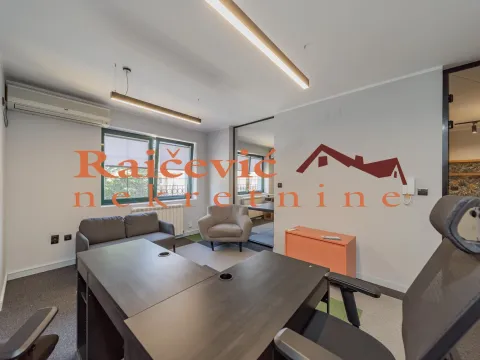 Rent, office space, 152m², Voždovac Sve Podlokacije, Beograd - image 2