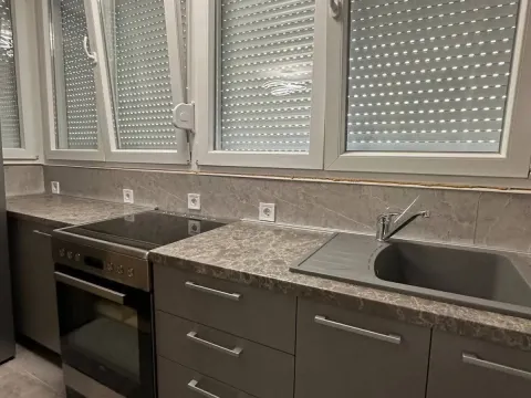 Prodaja, trosoban stan, 74m², Tuški Put, Podgorica - image 3