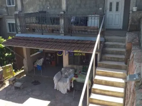 Prodaja, kuća, 61m², Bar, Crna Gora - image 4