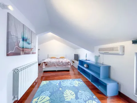 Sale, four bedroom apartment, 188m², Rozino, Budva - image 8