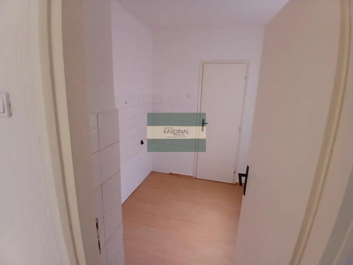 Prodaja, dvosoban stan, 58m², Tabane, Jagodina