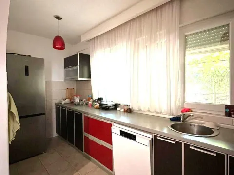 Sale, house, 75m², Zagorič, Podgorica - image 5