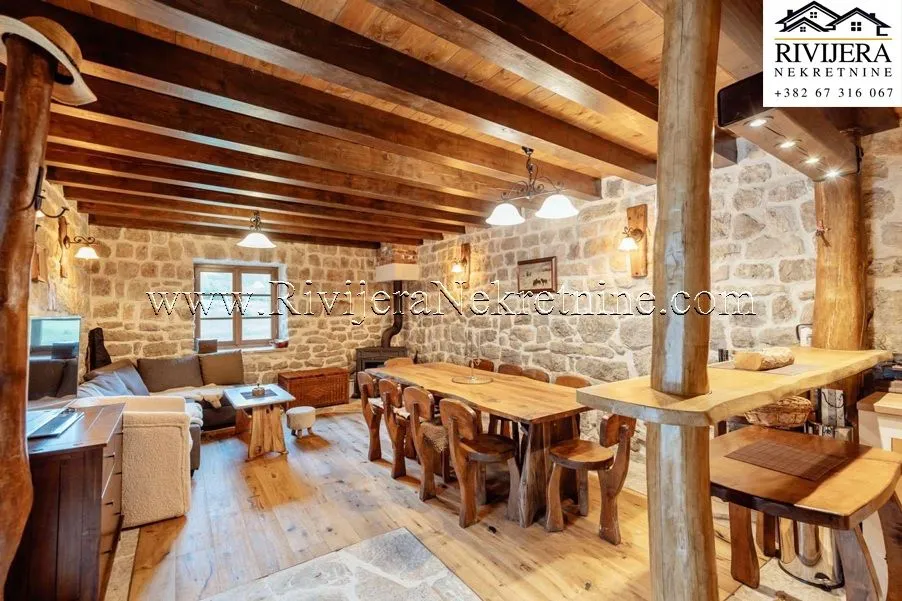 Prodaja, kuća, 64m², Vrbanj, Herceg Novi