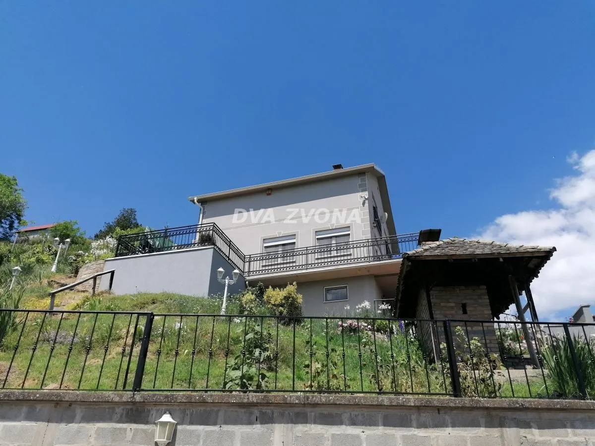 Prodaja, kuća, 274m², Stari Slankamen, Inđija