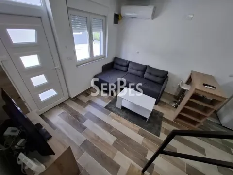 Izdavanje, trosoban stan, 50m², Adice, Novi Sad Sve Podlokacije - image 4