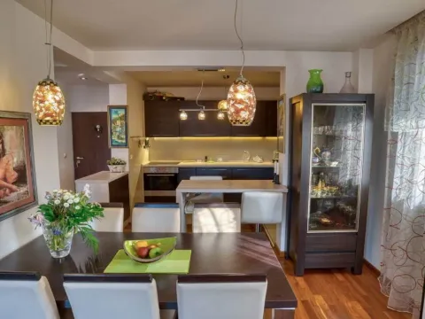 Sale, two bedroom apartment, 78m², Budva, Crna Gora - image 16