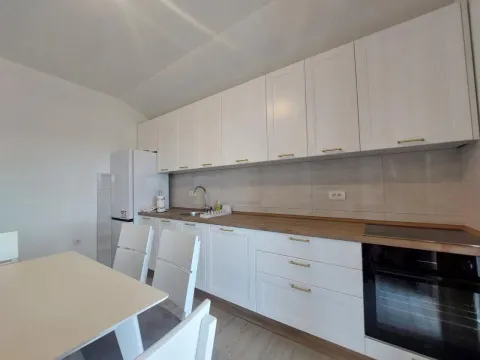 Rent, two bedroom apartment, 100m², Radanovići, Kotor - image 5