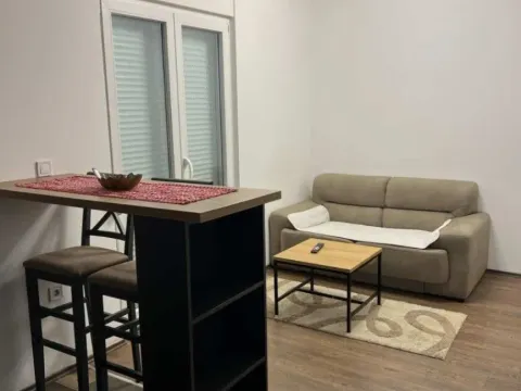 Izdavanje, jednosoban stan, 36m², Budva, Crna Gora - image 2
