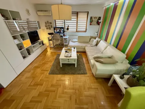 Izdavanje, jednosoban stan, 50m², Centar, Niš - image 3