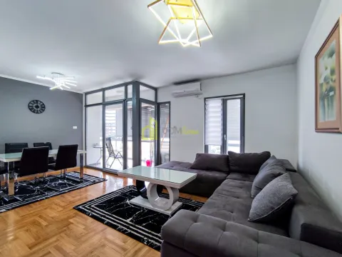 Prodaja, trosoban stan, 81m2, Iza Delte, Podgorica Prodaja, trosoban stan, 81m2, Iza Delte, Podgorica