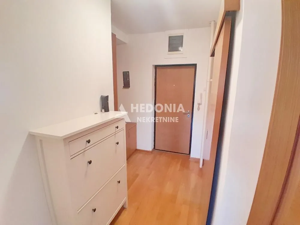 Prodaja, dvosoban stan, 71m², Novi Beograd Sve Podlokacije, Beograd