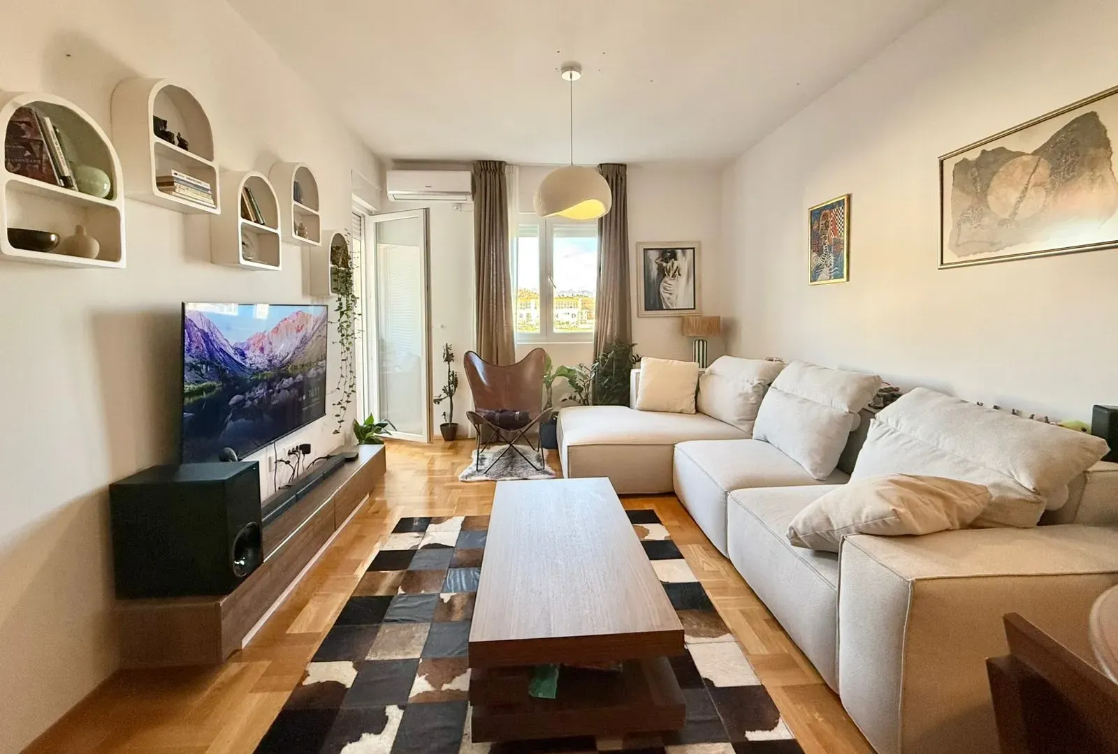Prodaja, dvosoban stan, 70m², Donja Gorica, Podgorica