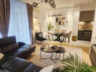 Izdavanje, trosoban stan, 72m², Savski Venac, Beograd - image 5