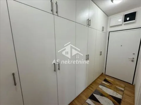 Rent, apartment, 57m², Južni Bulevar, Vračar Sve Podlokacije - image 11