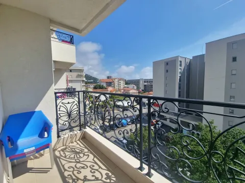 Rent, one bedroom apartment, 46m², Bečići, Budva - image 4