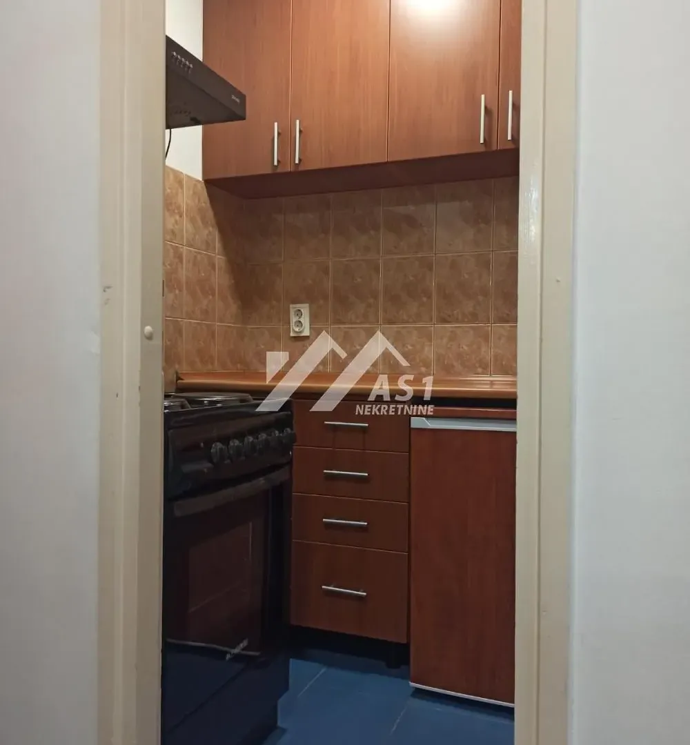 Izdavanje, stan, 28m², Liman 4, Novi Sad Sve Podlokacije
