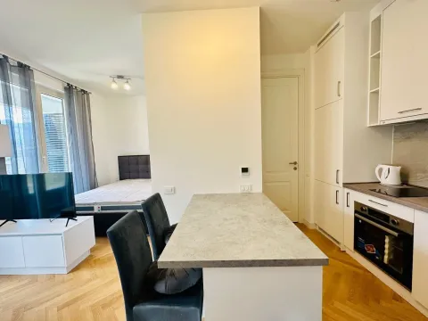 Prodaja, jednosoban stan, 35m², Bečići, Budva - image 7